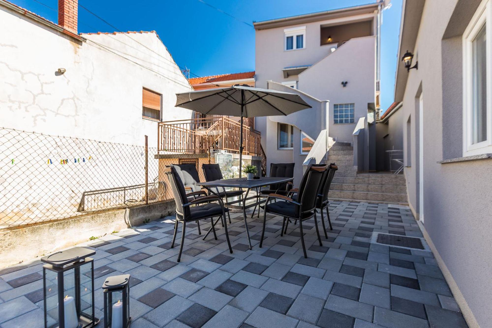 Apartments Mazijini Dvori Zadar Exterior photo